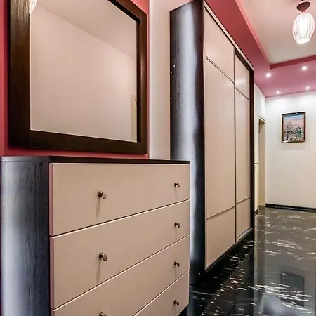 Svyatoslava Central Lviv Appartamento Leopoli